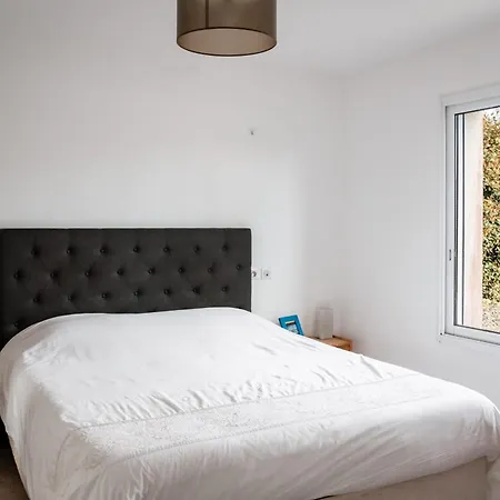 Tipoz'immo - House With Private Pool - Bed Linen Included - Enclosed Ground بيت للعطل Plovan